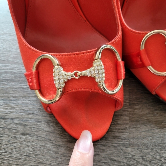 Gucci Orange Gold Horsebit Leather Peep Toe Heels Size 6 - Picture 5 of 13